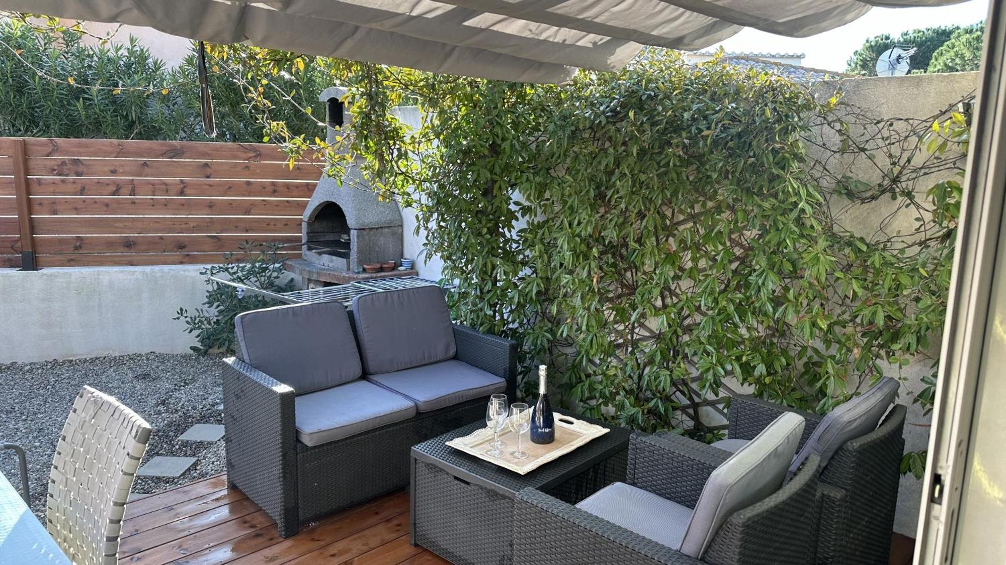 Apartement Maenat